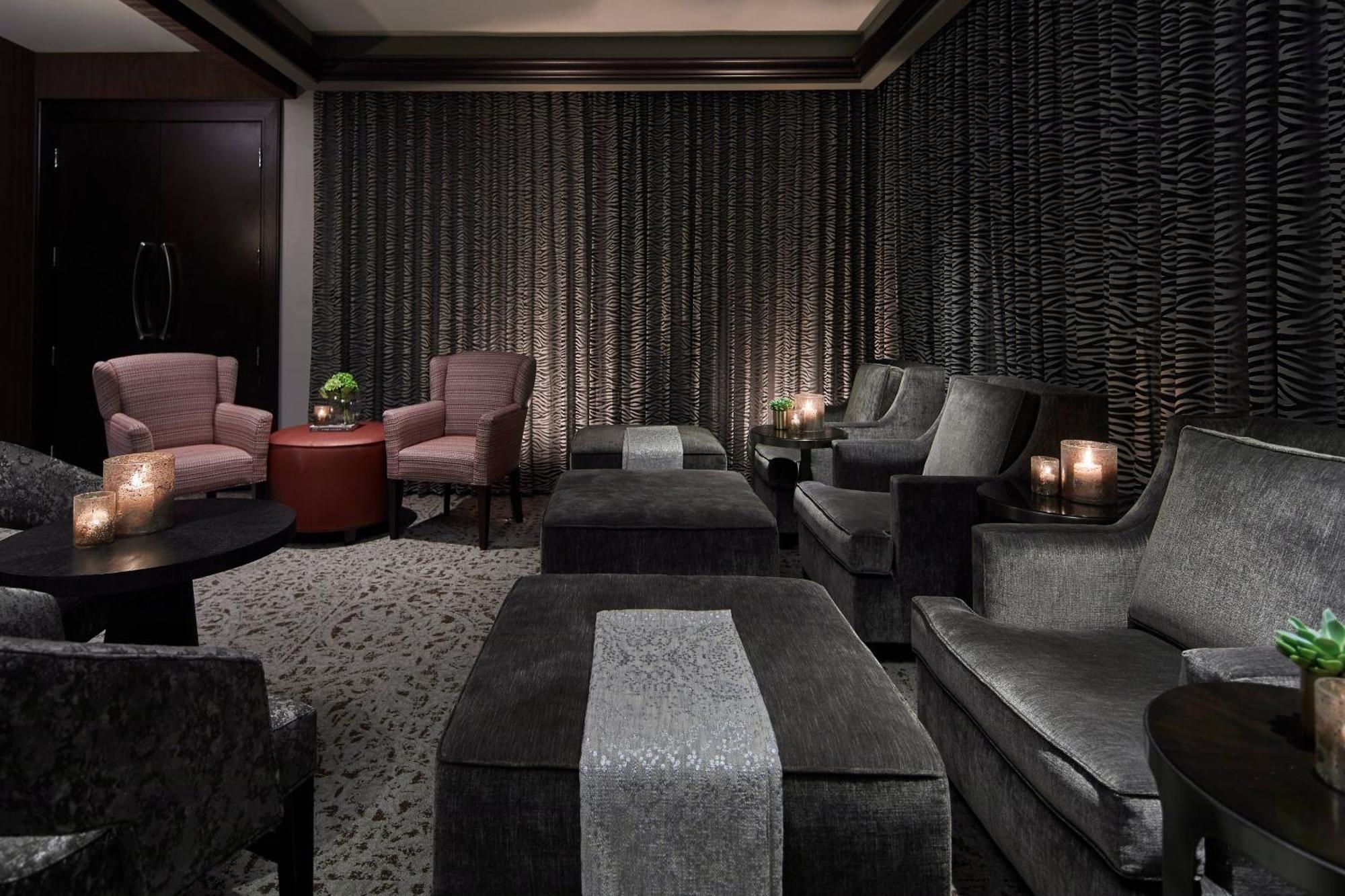 The Battle House Renaissance Mobile Hotel & Spa Экстерьер фото
