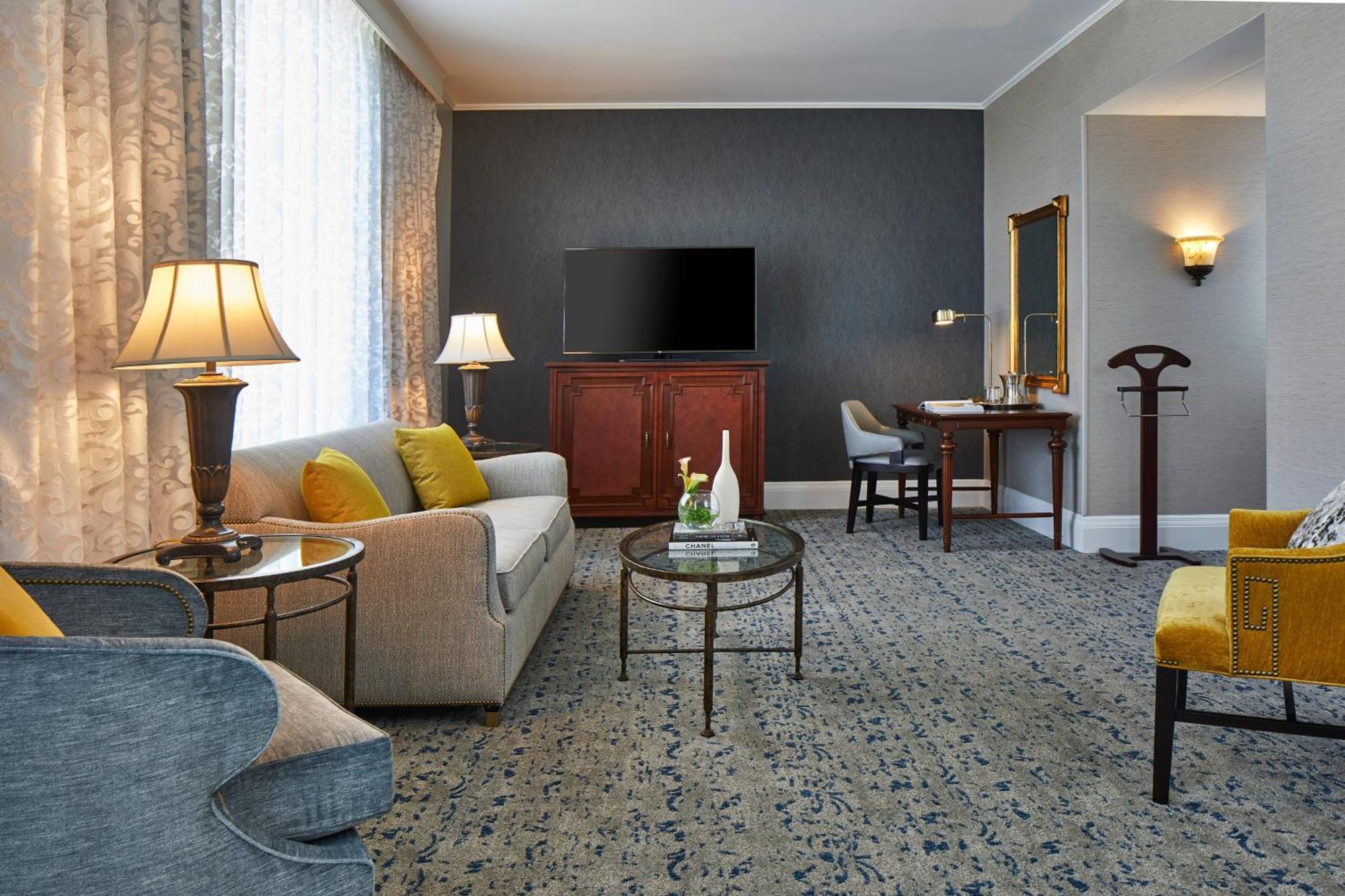 The Battle House Renaissance Mobile Hotel & Spa Экстерьер фото