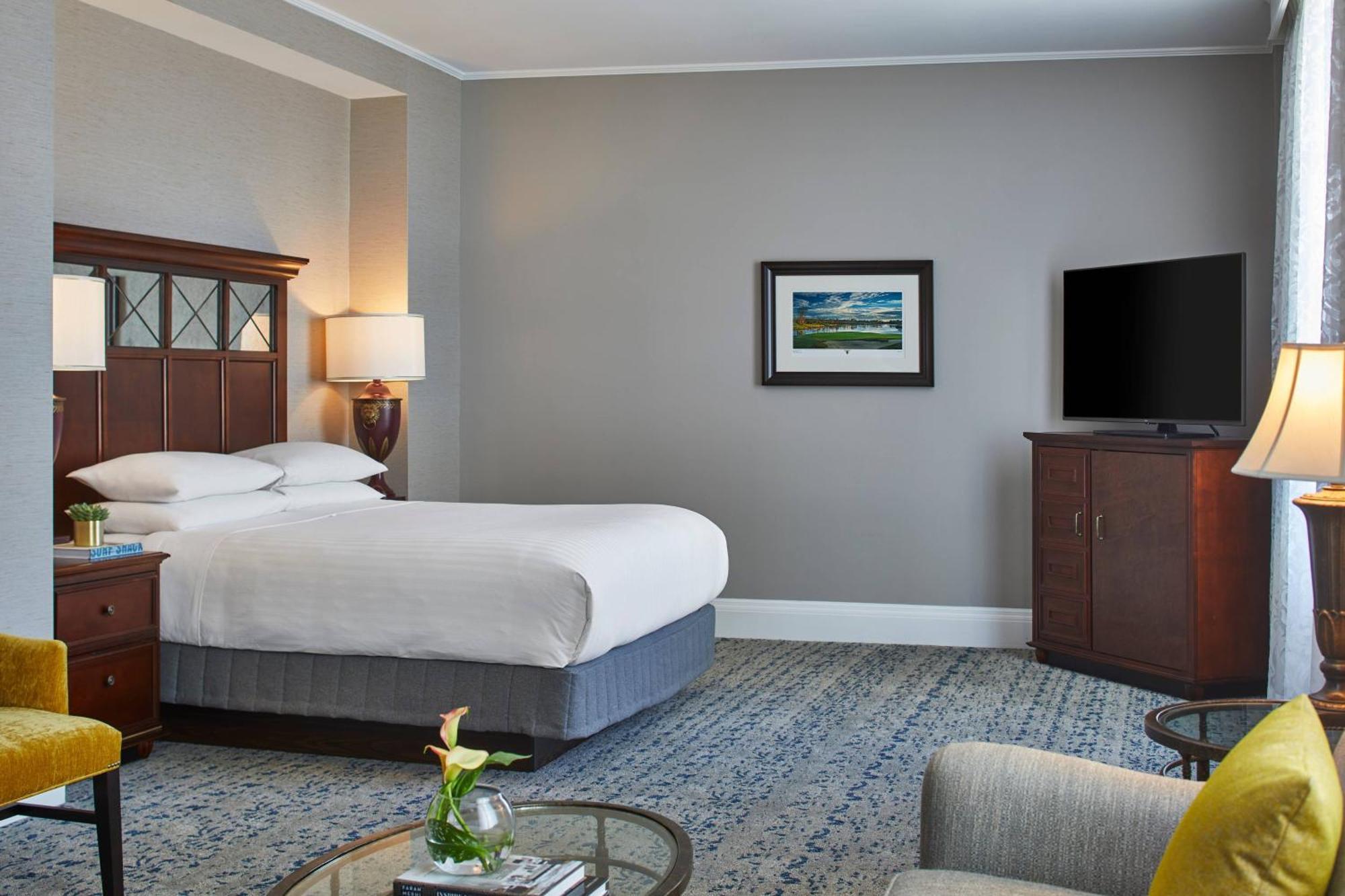 The Battle House Renaissance Mobile Hotel & Spa Экстерьер фото